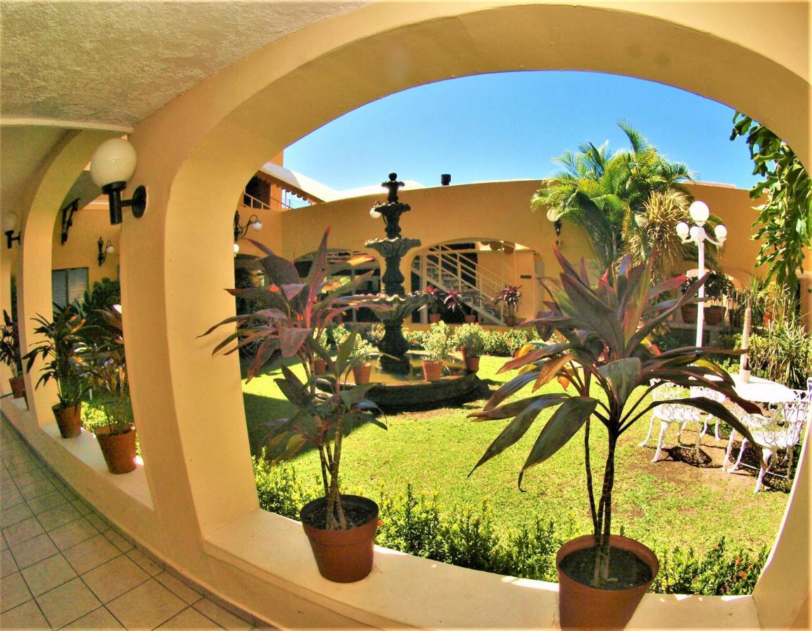Hotel America Colima Exteriér fotografie